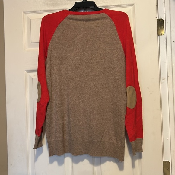 J. Crew Red and Tan Colorblock Sweater with Side Buttons Size Medium - Picture 5 of 6